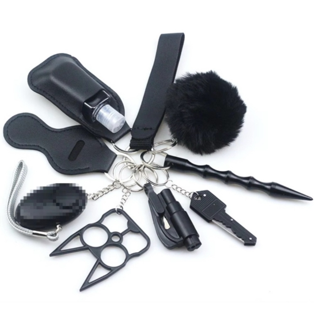 NWT Black Self-Defense Keychain Set